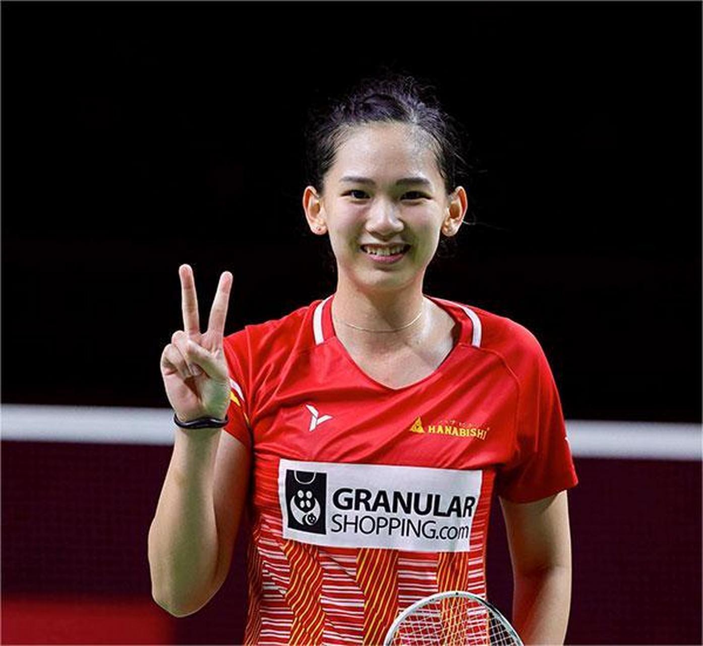 了他个人的 了他个人的